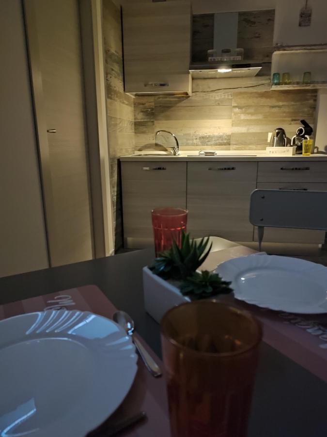 נאפולי Casetta Al Vomero מראה חיצוני תמונה